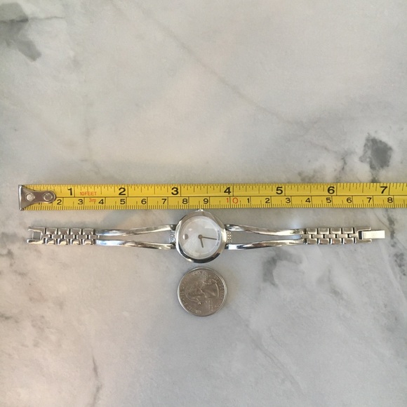 Movado Mother of Pearl Dial/Silver Band Ladies - Picture 14 of 16